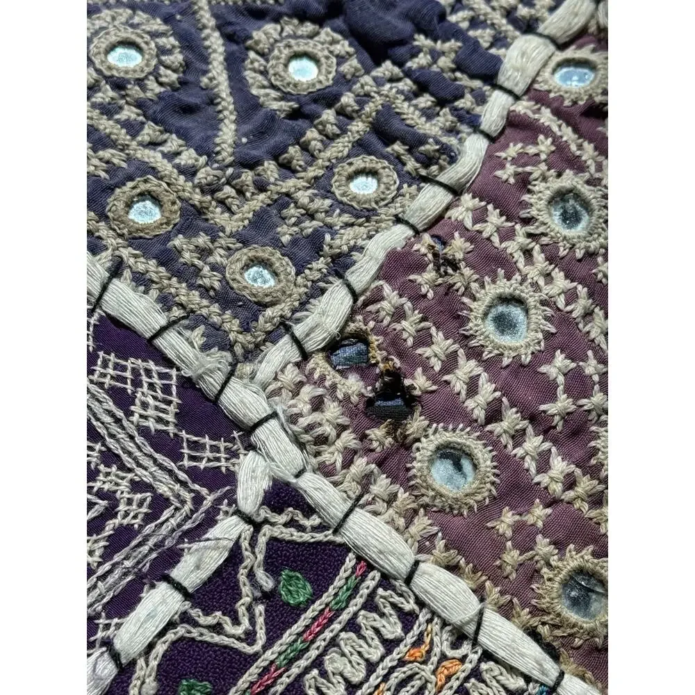 VTG Handmade Indian Patchwork Wall Hanging Rug Mirror Work Embroidered Textile
